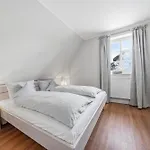 Holiday home Mare Frisicum 2 *